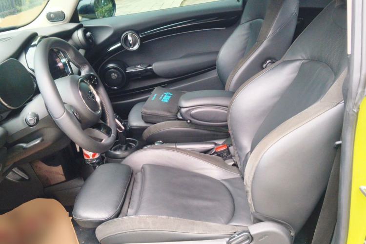 Used MINI 2022 2.0T COOPER S Artist Left Front Seat