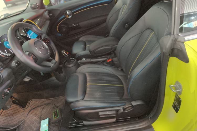 Used MINI 2022 2.0T COOPER S CABRIO Sidewalk Left Front Seat