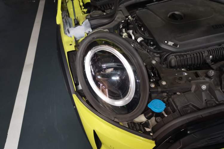 Used MINI 2022 2.0T COOPER S CABRIO Artist Right Front Headlight