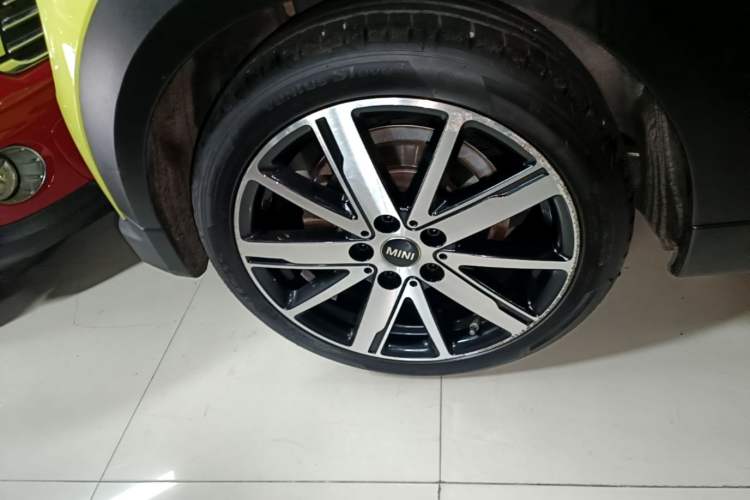 Used MINI 2022 1.5T COOPER CABRIO Sidewalk Right Rear Wheel Hub