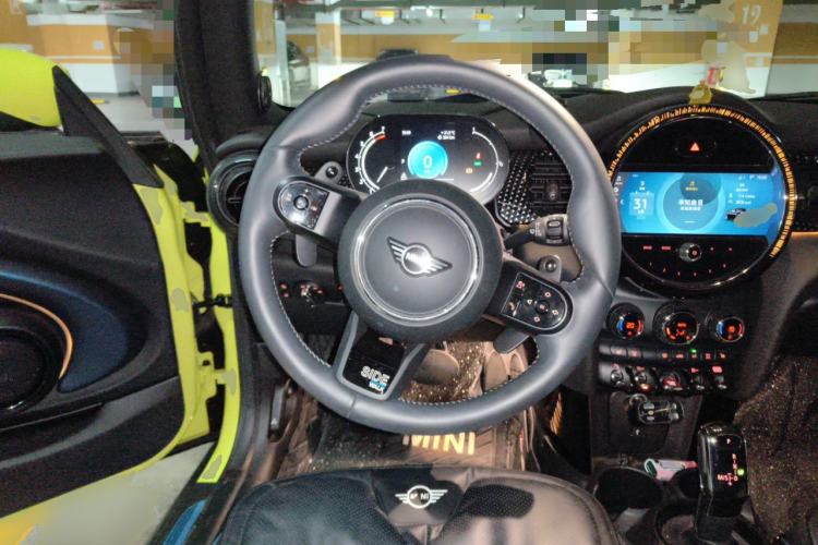 Used MINI 2022 Revised 2.0T COOPER S CABRIO Sidewalk Steering Wheel