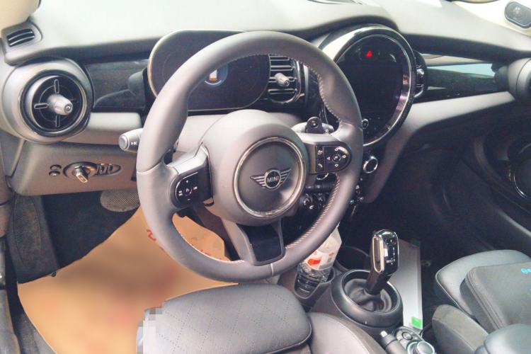 Used MINI 2022 2.0T COOPER S Artist Steering Wheel