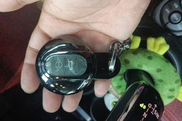 Used MINI  Vehicle Key