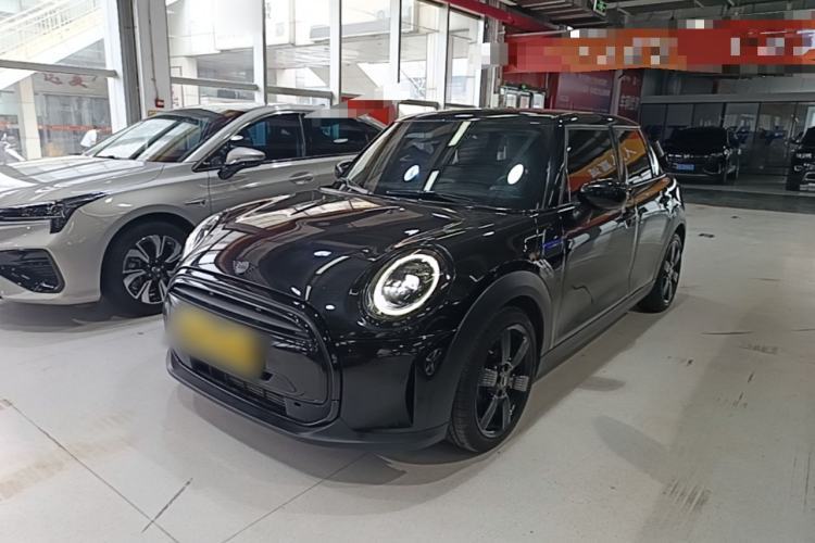 Used MINI 2023 Updated 1.5T COOPER Artist Five-Door Edition Guazi used car, China used car export, Used car for sale, Used cars, Cheapest cars for sale