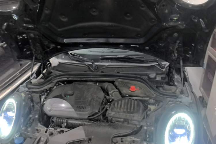 Used MINI 2023 1.5T COOPER King's Cross Special Edition Five-Door Version Engine Bay