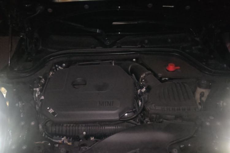 Used MINI 2023 Second Facelift 2.0T COOPER S CABRIO Artist Engine Bay