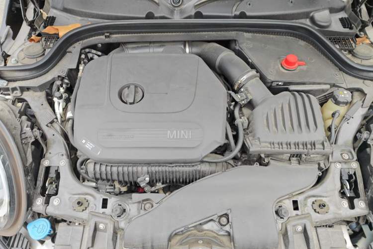 Used MINI 2023 2.0T COOPER S King's Cross Special Edition Engine Bay
