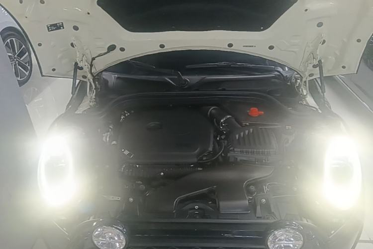 Used MINI 2023 2.0T COOPER S Artist Five-Door Edition Engine Bay