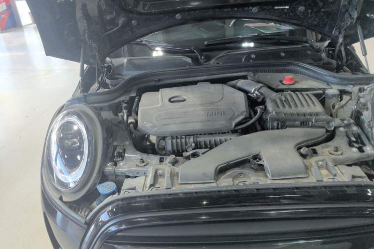 Used MINI 2023 1.5T COOPER Artist Five-Door Edition Engine Bay Right