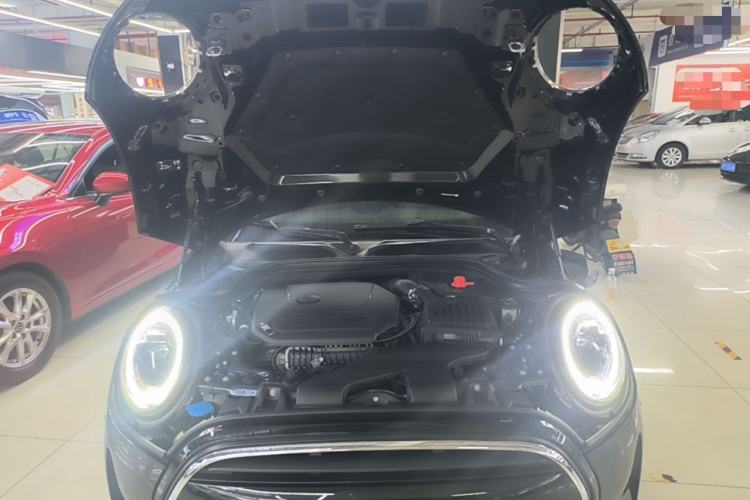 Used MINI 2023 Updated 1.5T COOPER Artist Engine Bay