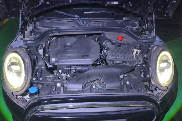 Used MINI 2023 1.5T COOPER Artist Engine Bay