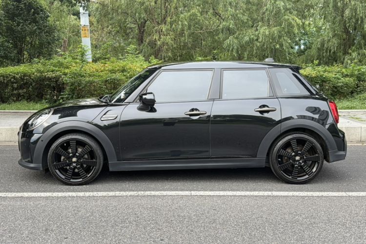 Used MINI 2023 1.5T COOPER King's Cross Special Edition Five-Door Version Exterior 1