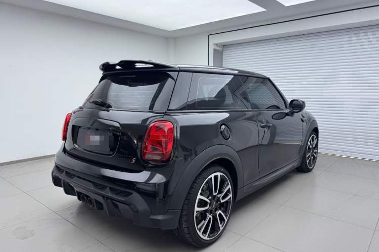 Used MINI 2023 Updated 2.0T COOPER S Racing Driver Exterior 1