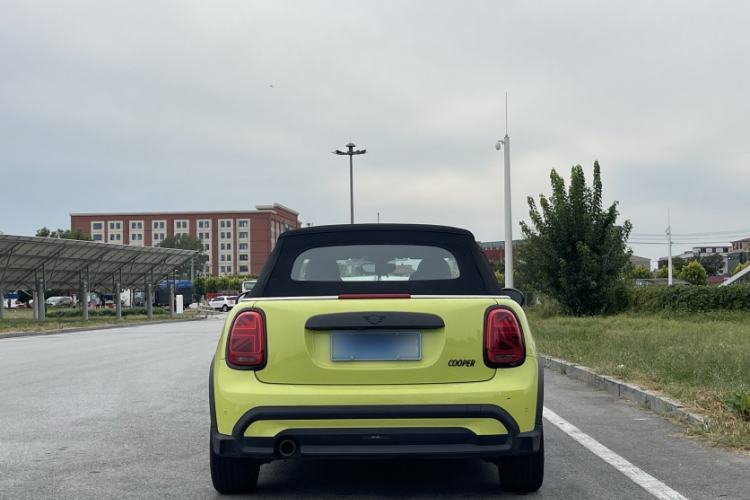 Used MINI 2023 Revised 1.5T COOPER CABRIO Artist Exterior 1