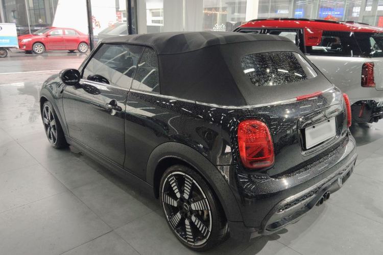 Used MINI 2023 Second Facelift 2.0T COOPER S CABRIO Artist Exterior 2