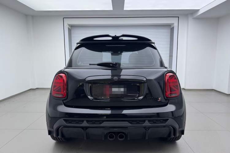Used MINI 2023 Updated 2.0T COOPER S Racing Driver Exterior 2