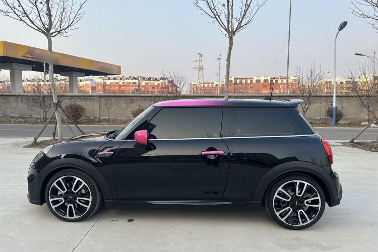 Used MINI 2023 Updated 2.0T COOPER S Racing Driver Exterior 3