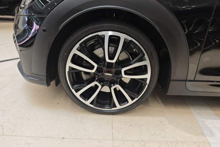Used MINI 2023 Updated 2.0T COOPER S Racing Driver Exterior 4