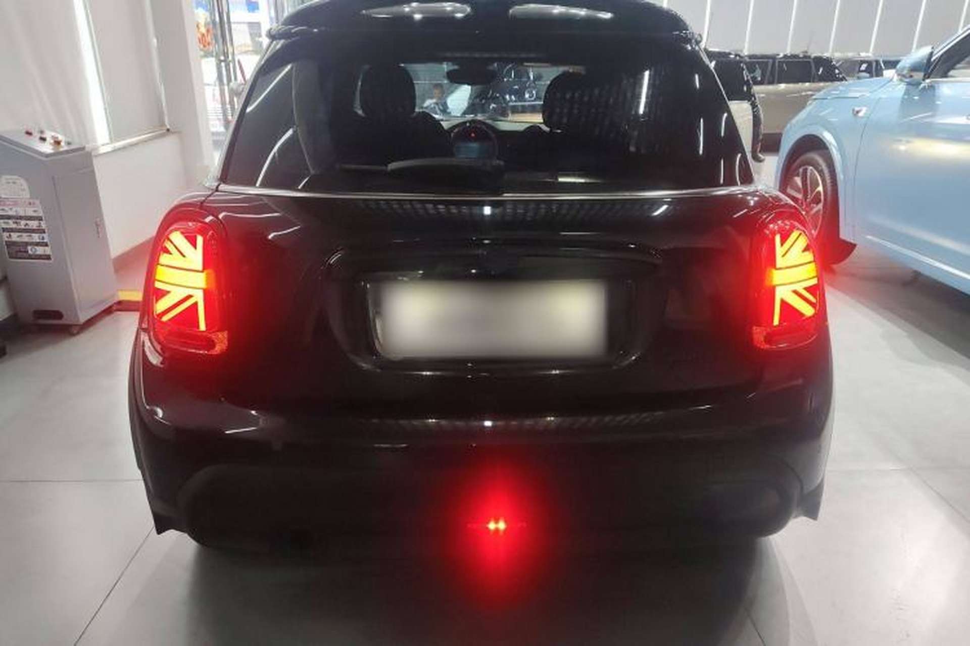 Used MINI 2023 1.5T COOPER Artist Exterior 4