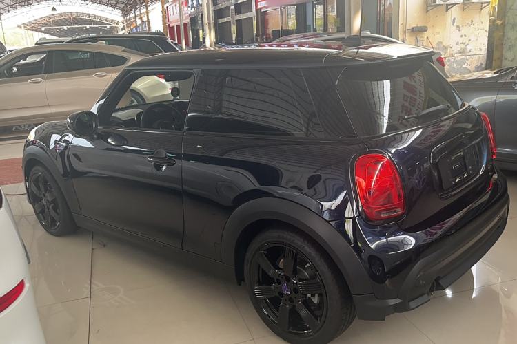 Used MINI 2023 1.5T COOPER Midnight Escape Special Edition Exterior 5