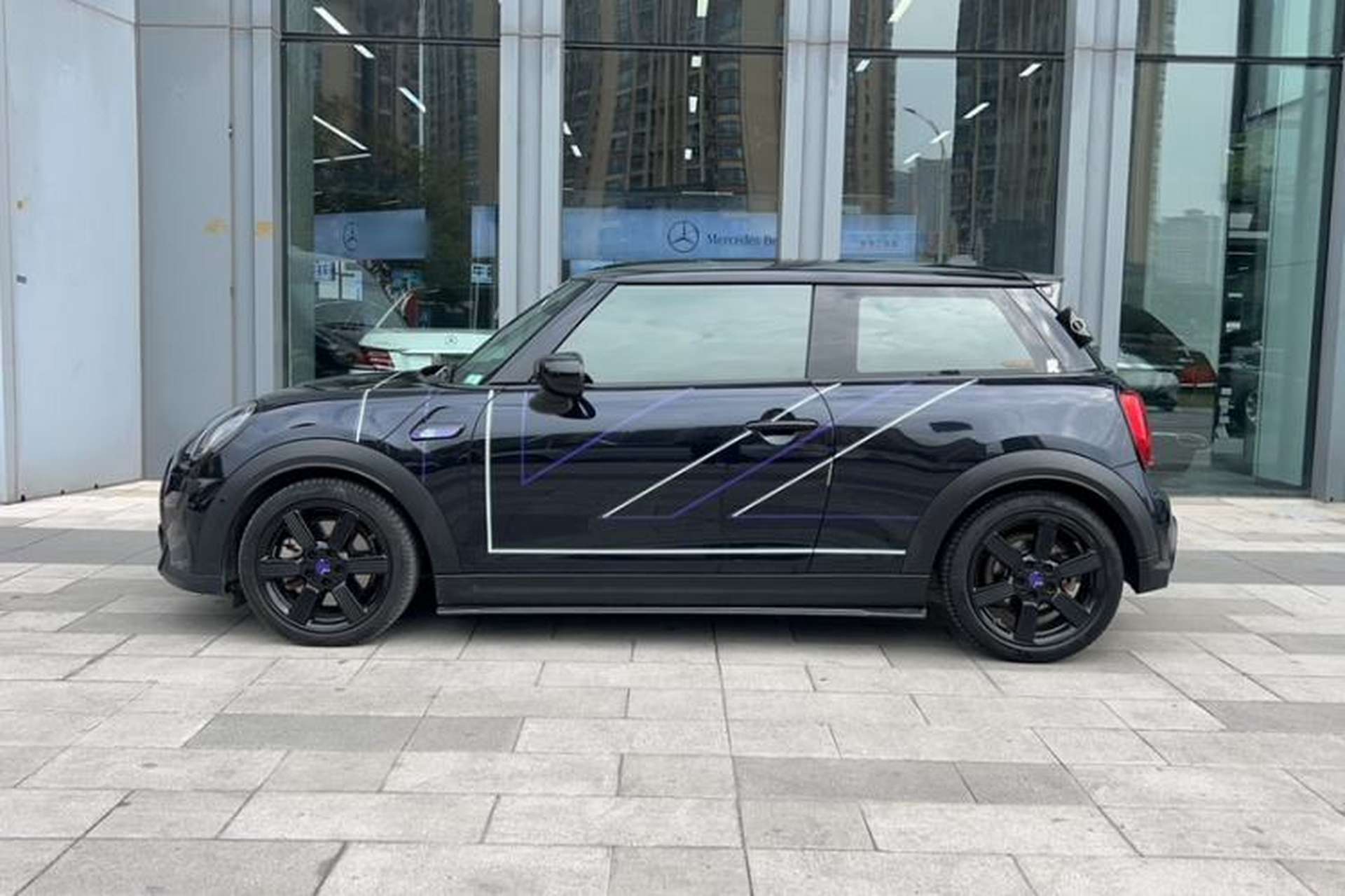 Used MINI 2023 2.0T COOPER S Midnight Escape Special Edition Exterior 9