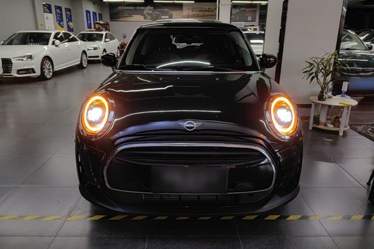 Used MINI 2023 Updated 1.5T COOPER Artist Front