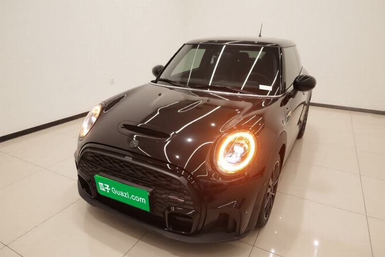 Used MINI 2023 Updated 2.0T COOPER S Racing Driver Front