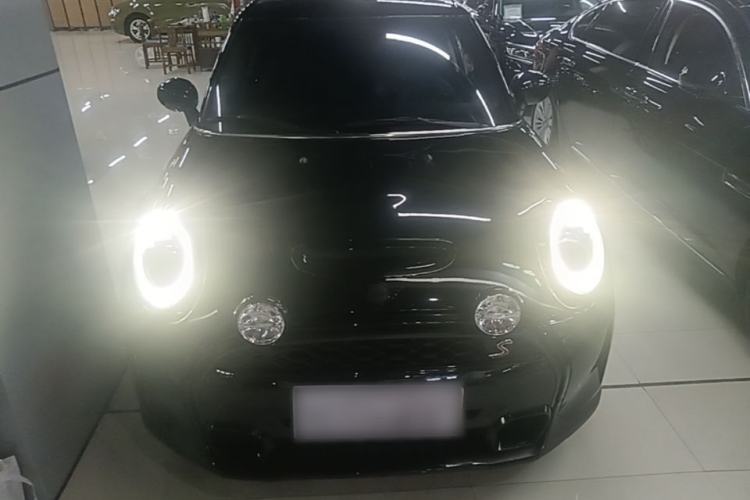 Used MINI 2023 2.0T COOPER S Artist Five-Door Edition Front