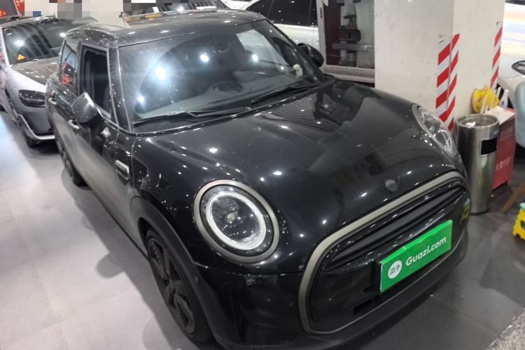 Used MINI 2023 1.5T COOPER King's Cross Special Edition Five-Door Version Front Right 45 Deg