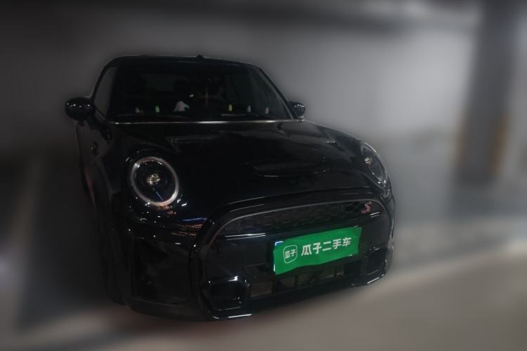 Used MINI 2023 Second Facelift 2.0T COOPER S CABRIO Artist Front Right 45 Deg