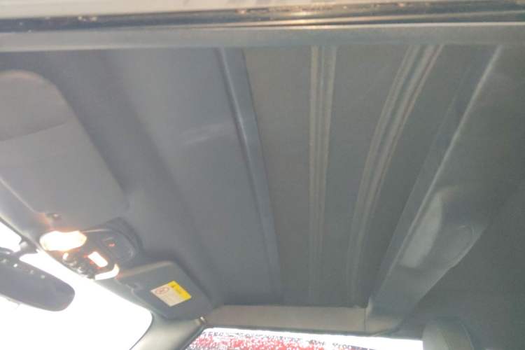 Used MINI 2023 Second Facelift 2.0T COOPER S CABRIO Artist Headliner
