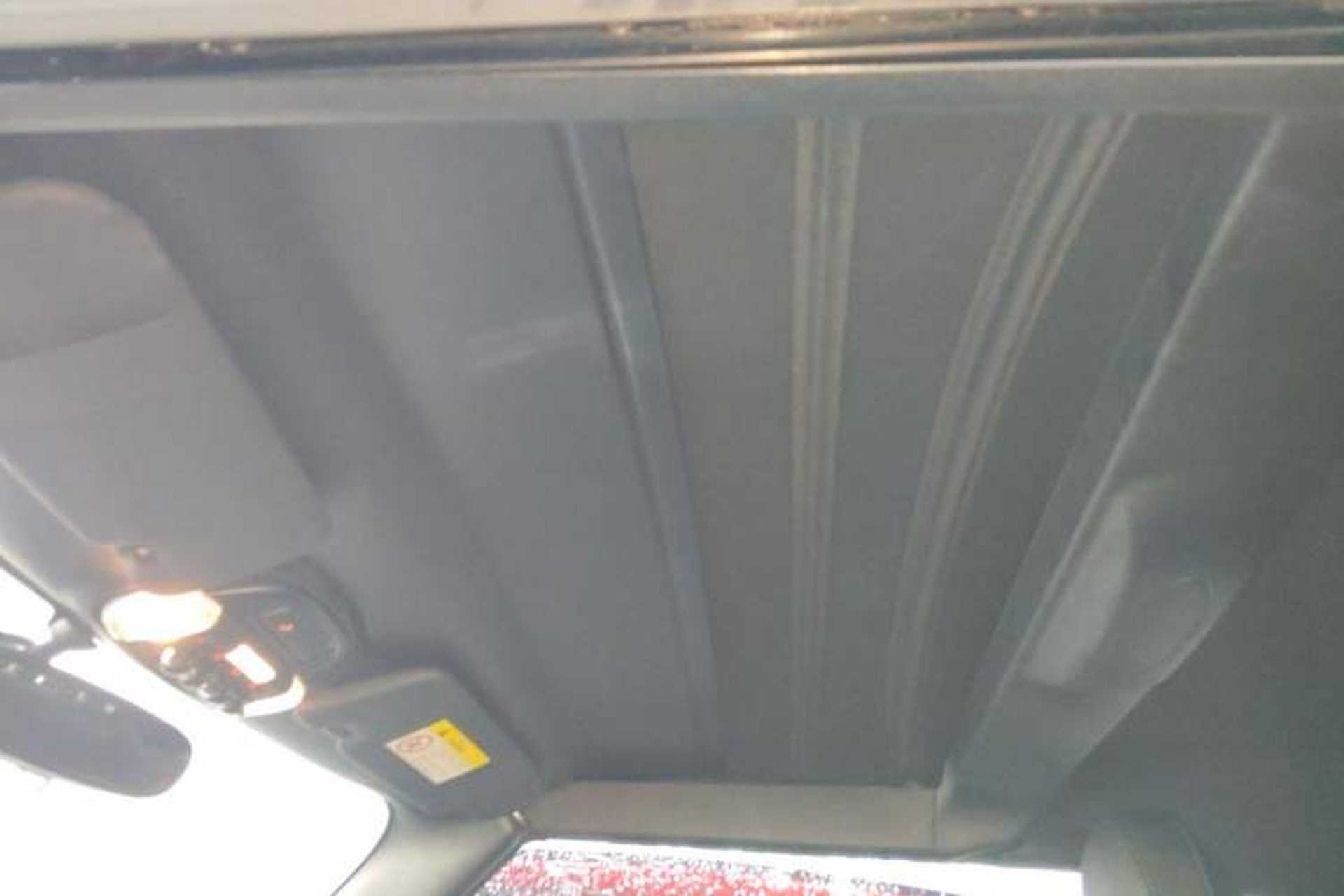 Used MINI 2023 Second Facelift 2.0T COOPER S CABRIO Artist Headliner