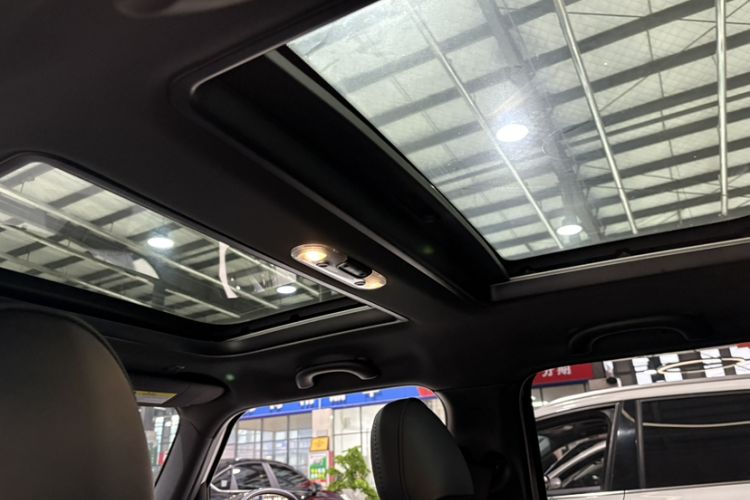 Used MINI 2023 Facelift 2.0T COOPER S Artist Five-Door Edition Headliner