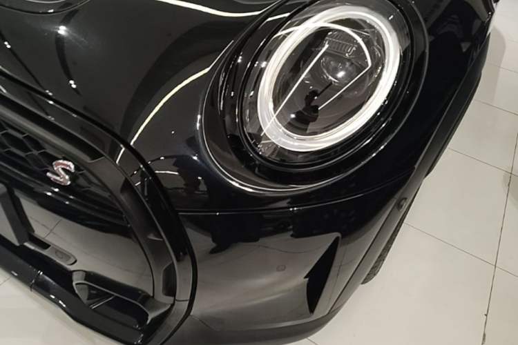 Used MINI 2023 Second Facelift 2.0T COOPER S CABRIO Artist Left Front Headlight