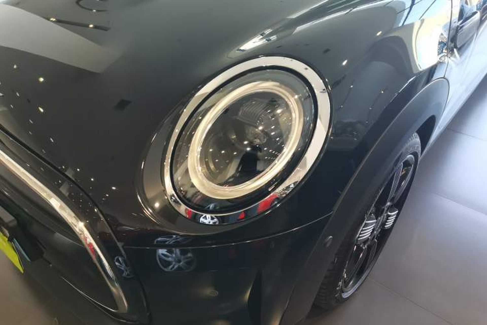 Used MINI 2023 Updated 1.5T COOPER Artist Five-Door Edition Left Front Headlight