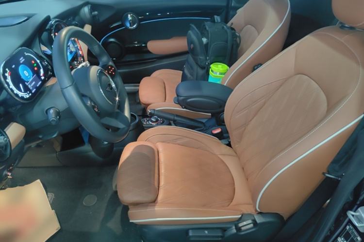 Used MINI 2023 Updated 1.5T COOPER Artist Left Front Seat