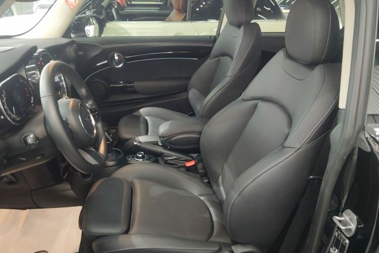 Used MINI 2023 Updated 1.5T COOPER Artist Left Front Seat