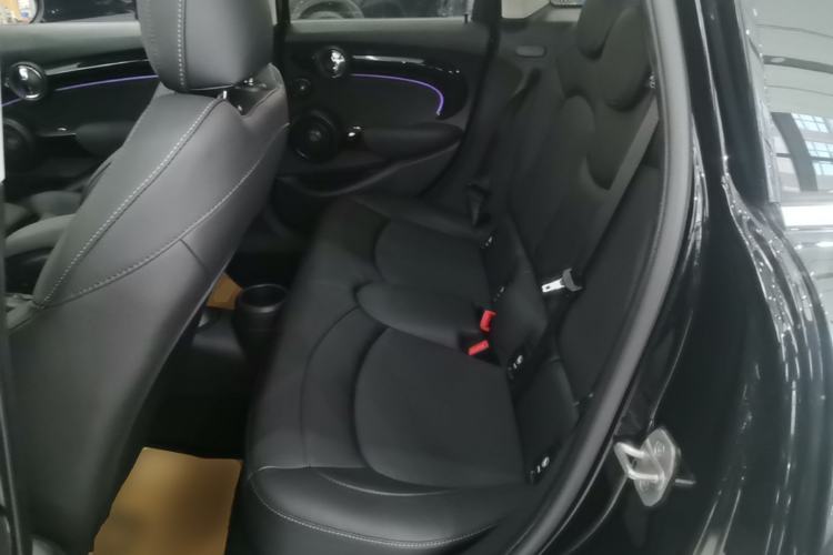 Used MINI 2023 1.5T COOPER Artist Five-Door Edition Left Rear Seat