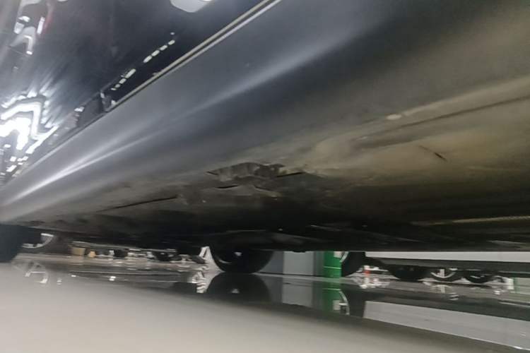 Used MINI 2023 2.0T COOPER S Artist Five-Door Edition Left Side Sill