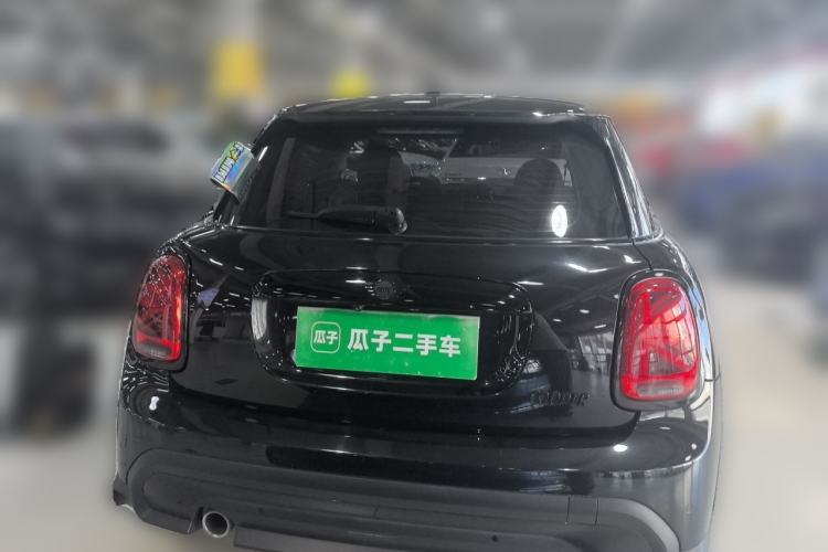 Used MINI 2023 1.5T COOPER Artist Five-Door Edition Rear