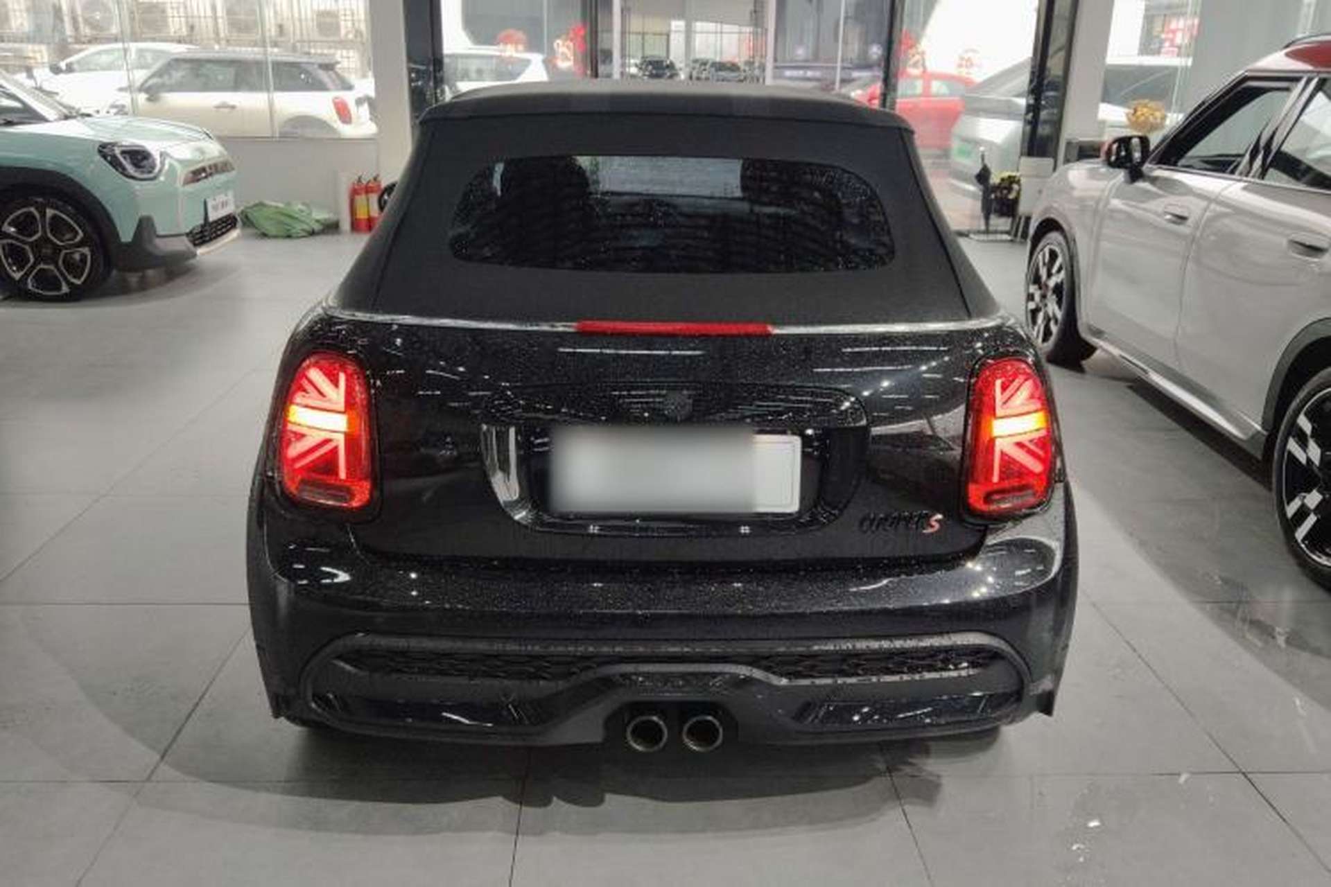 Used MINI 2023 Second Facelift 2.0T COOPER S CABRIO Artist Rear