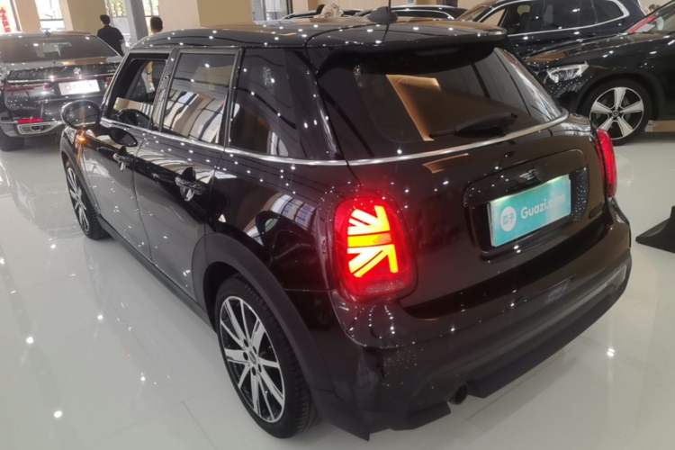 Used MINI 2023 1.5T COOPER Artist Five-Door Edition Rear Left 45 Deg