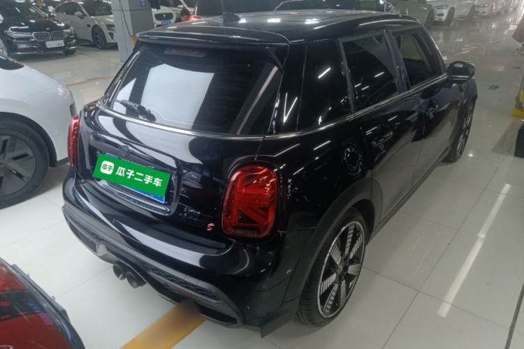 Used MINI 2023 2.0T COOPER S Artist Five-Door Edition Rear Right 45 Deg