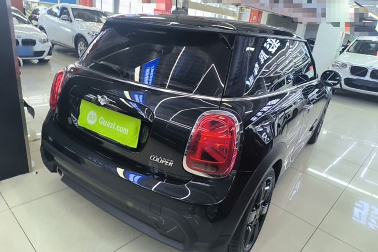 Used MINI 2023 Updated 1.5T COOPER Artist Rear Right 45 Deg