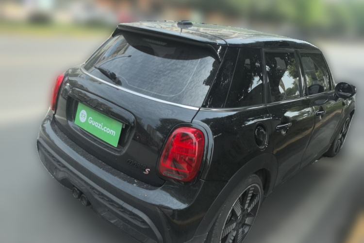 Used MINI 2023 Facelift 2.0T COOPER S Artist Five-Door Edition Rear Right 45 Deg