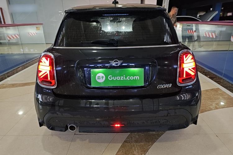 Used MINI 2023 Updated 1.5T COOPER Artist Rear