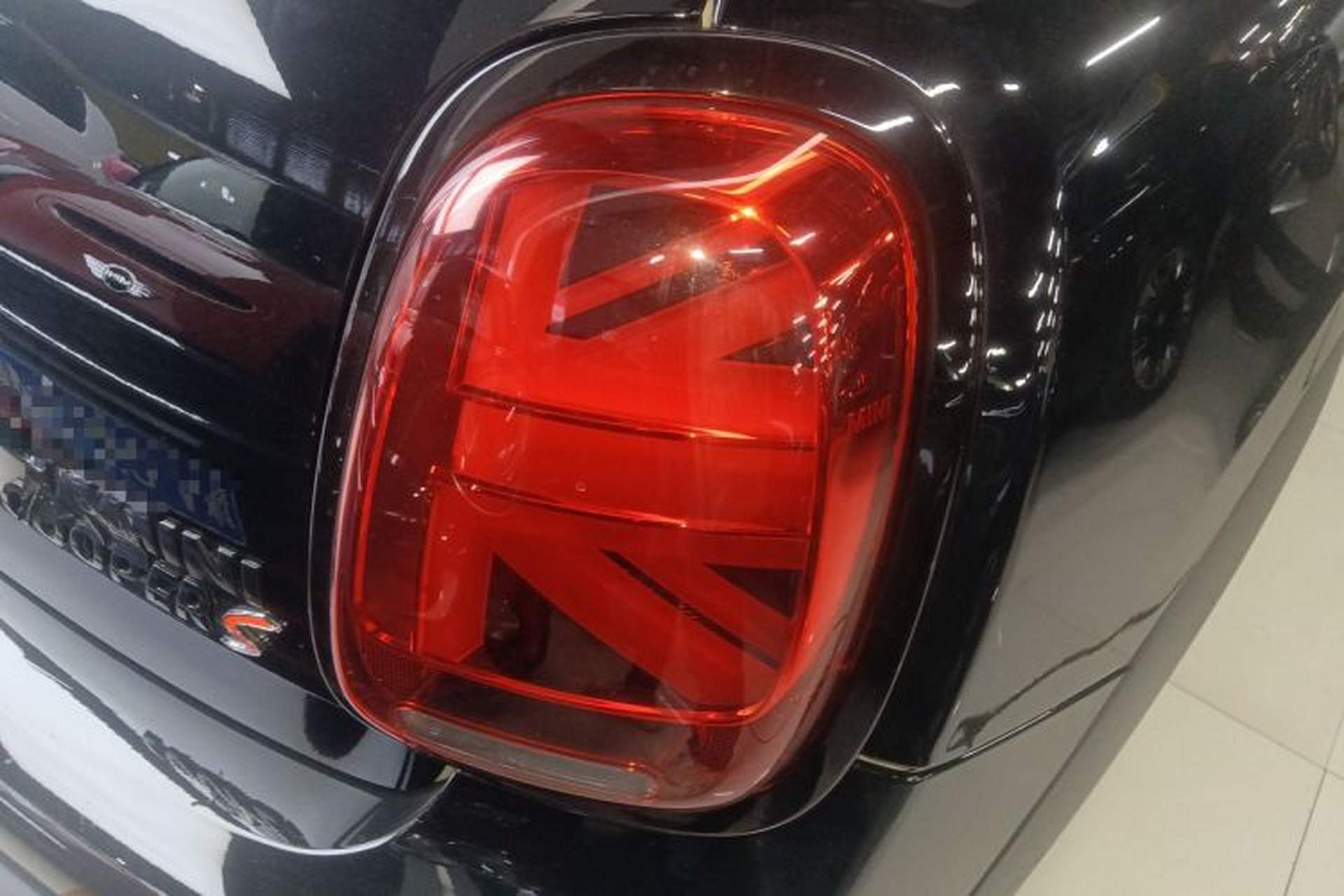 Used MINI 2023 2.0T COOPER S Artist Five-Door Edition Right Rear Taillight