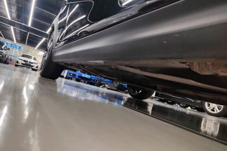 Used MINI 2023 Revised 2.0T COOPER S CABRIO Artist Right Side Sill