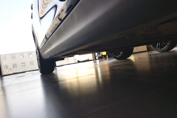 Used MINI 2023 Updated 1.5T COOPER Artist Five-Door Edition Right Side Sill