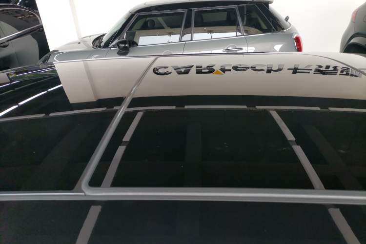 Used MINI 2023 Updated 2.0T COOPER S Artist Roof